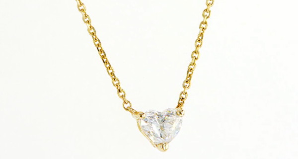 HEART-SHAPED DIAMOND PENDANT